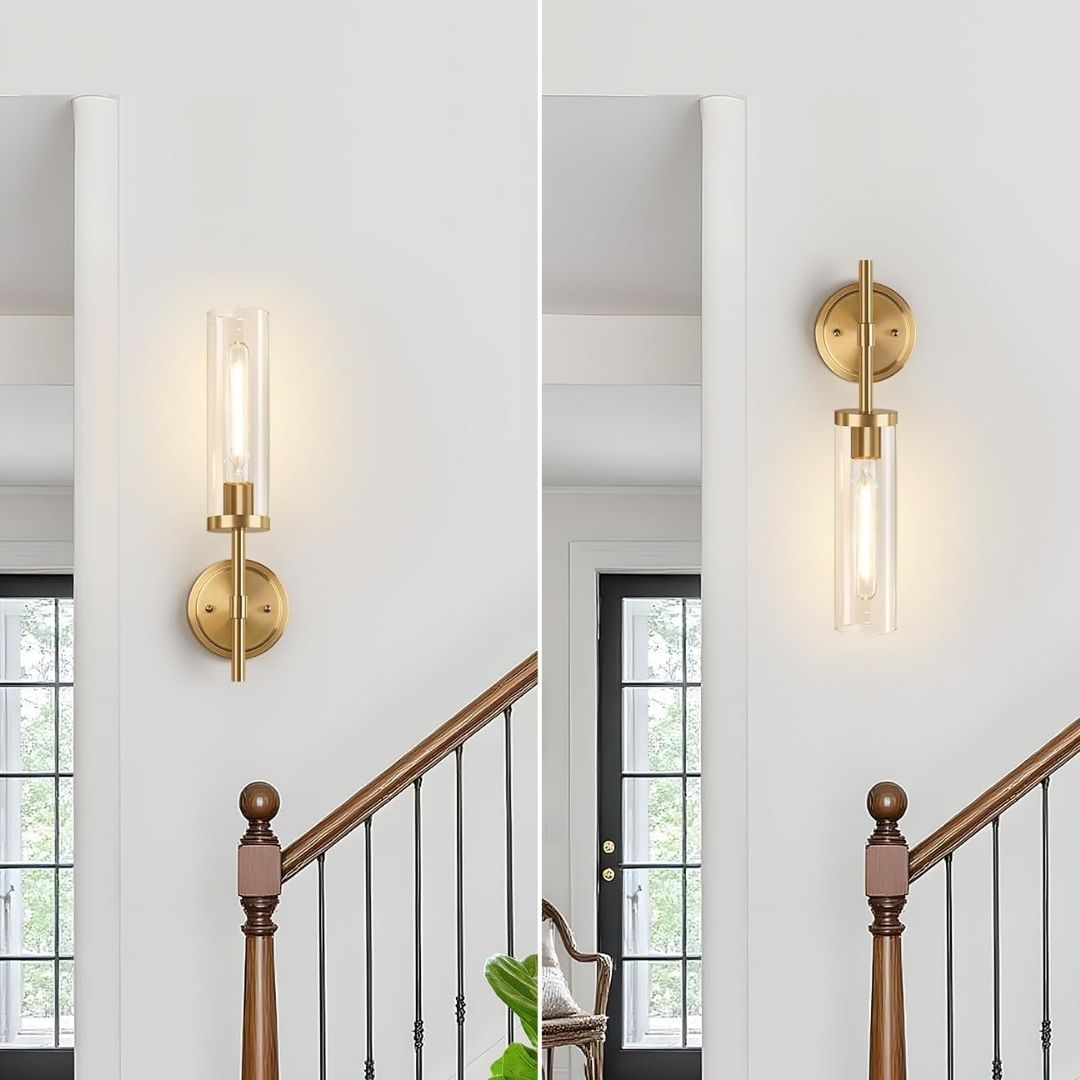 Julian – Elegante gouden wandlampenset met cilinderglas