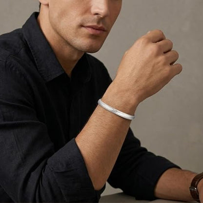 Bram – Elegante zilverkleurige geweven herenarmband
