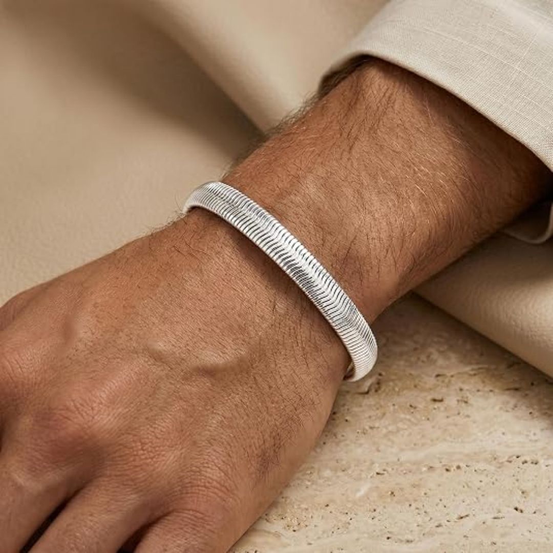 Bram – Elegante zilverkleurige geweven herenarmband